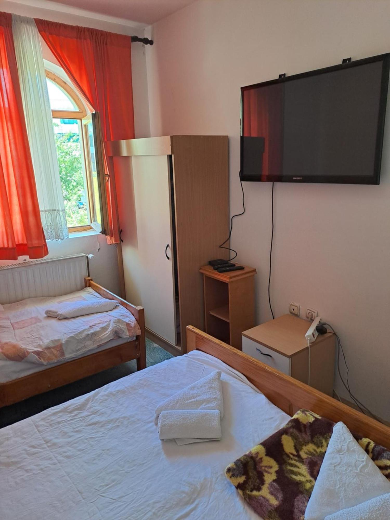 Guesthouse Ukus Durmitora Zabljak  Exterior photo